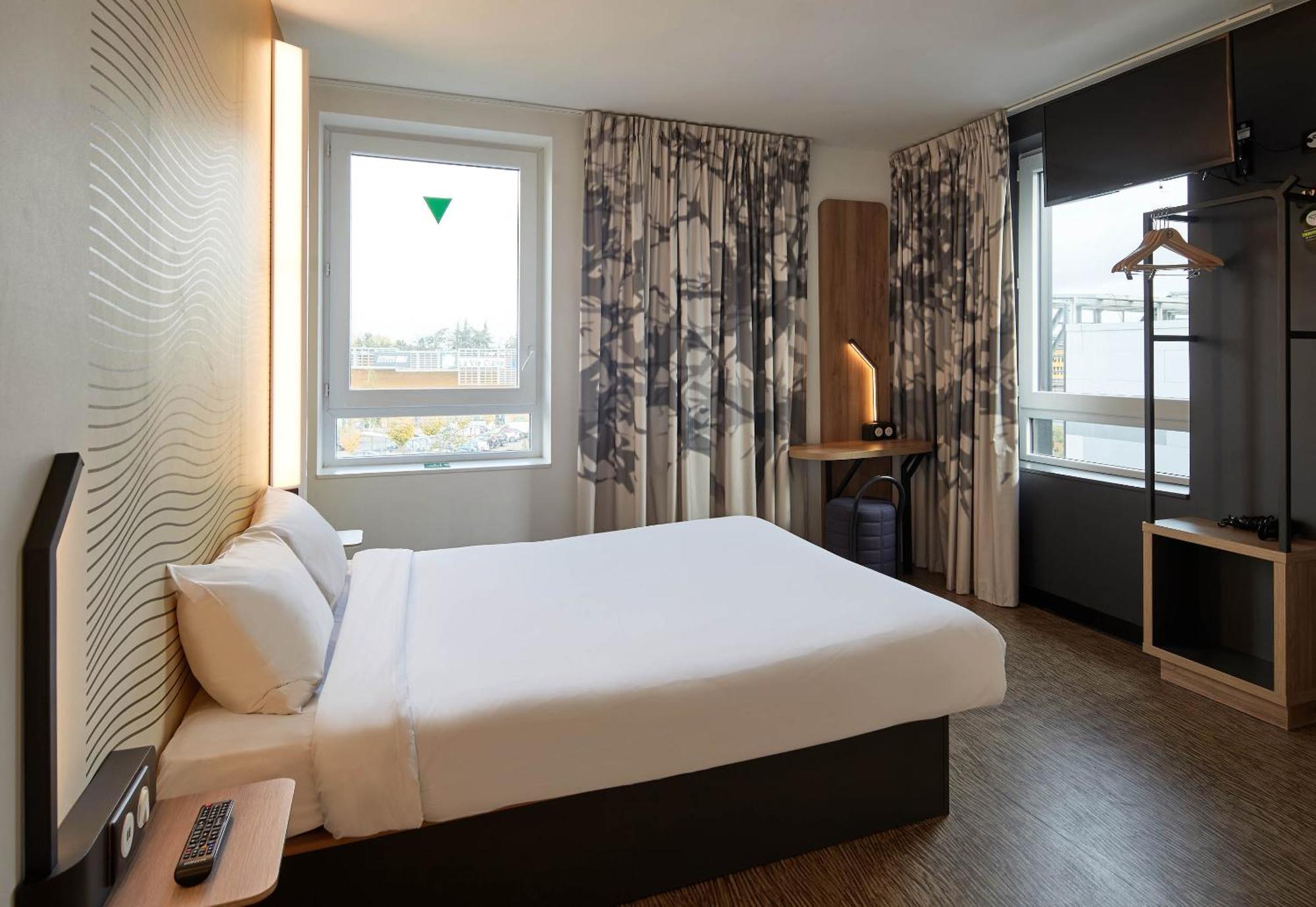 B&B Hotel Cergy Saint Christophe Dış mekan fotoğraf